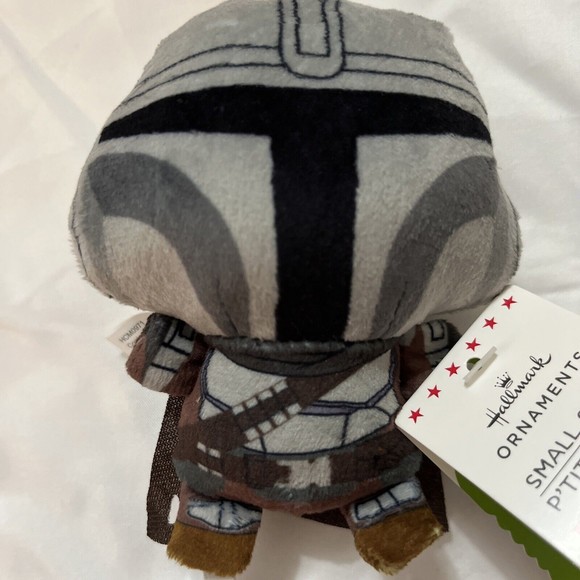 HALLMARK Small Stars Disney Star Wars THE MANDALORIAN Plush Christmas Ornament - Picture 2 of 6